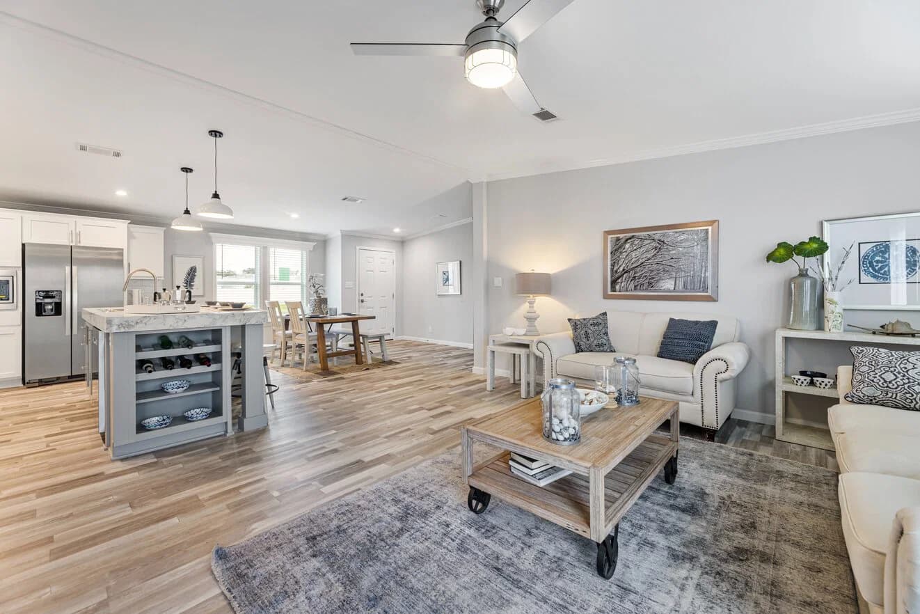 Ventura vi 30483c interior home features