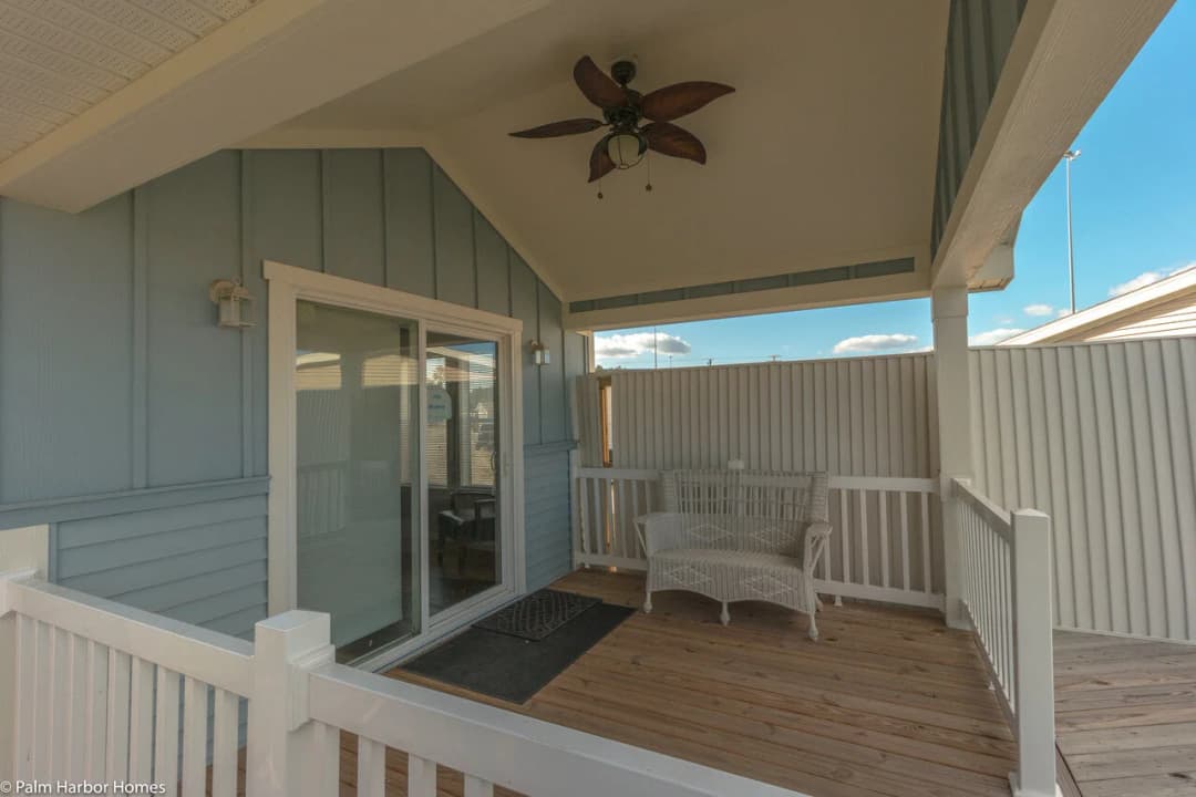 Waverly 15471a exterior and elevation home features