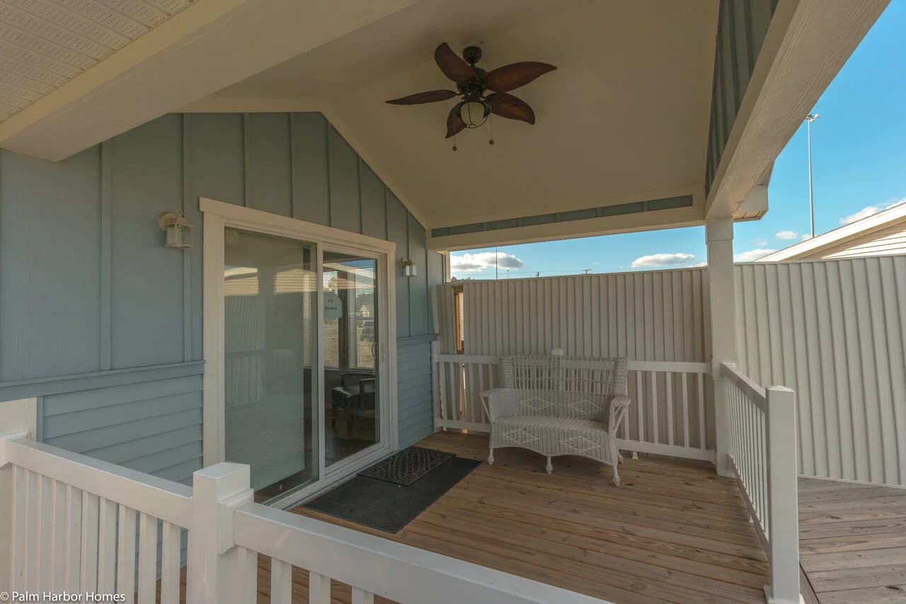 Waverly 15471a exterior and elevation home features