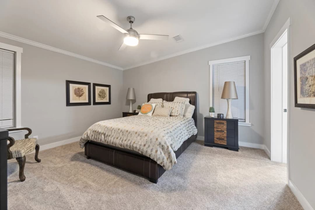Pelican bay ii 30764b bedroom home features