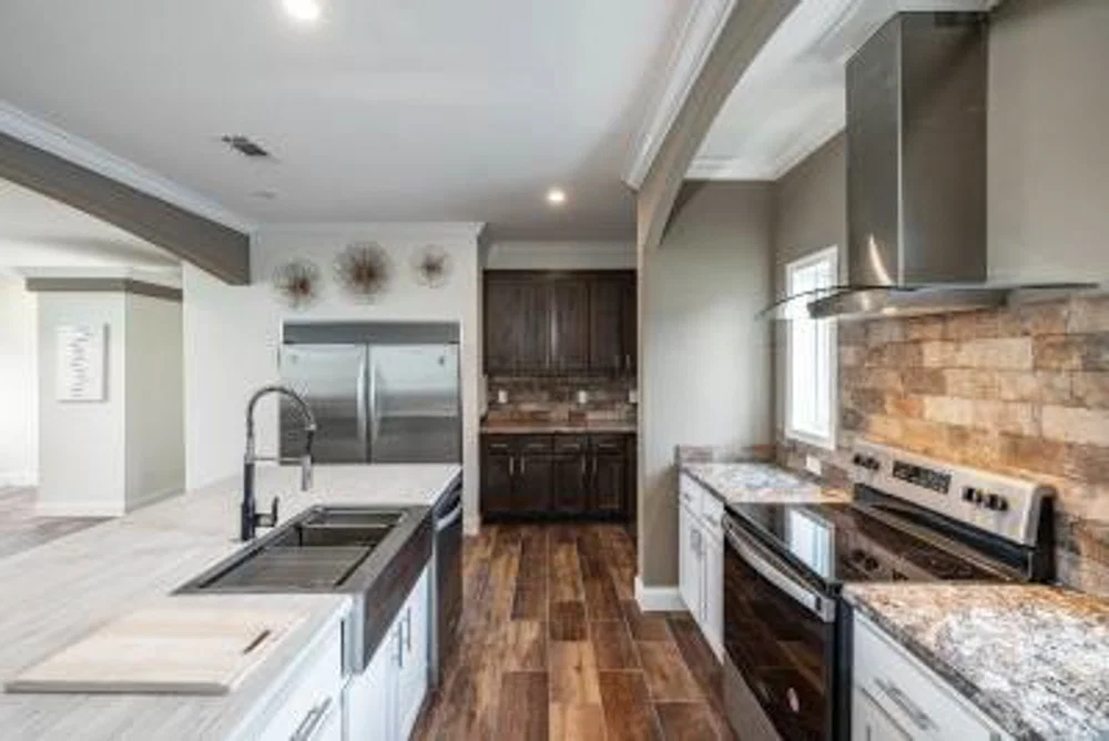 Ridgely kitchen home features