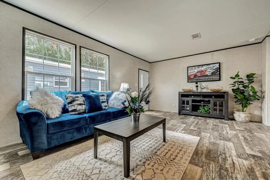 Raiford interior home features