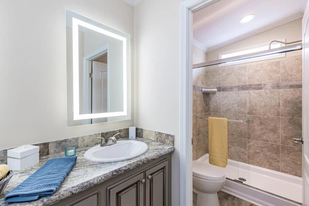 Silver springs 5006n bathroom home features