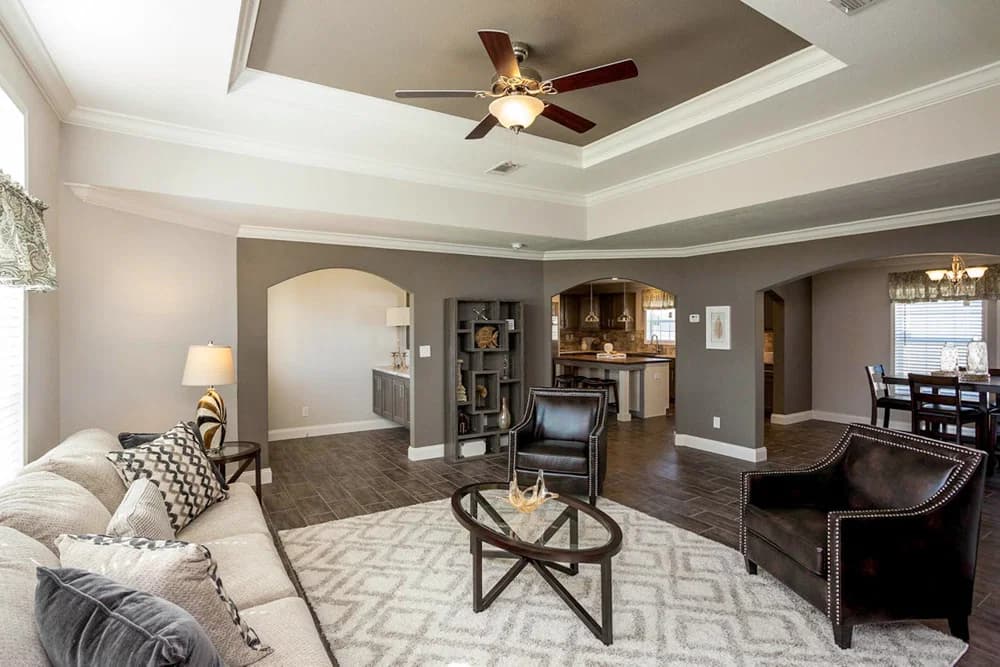Galion interior home features