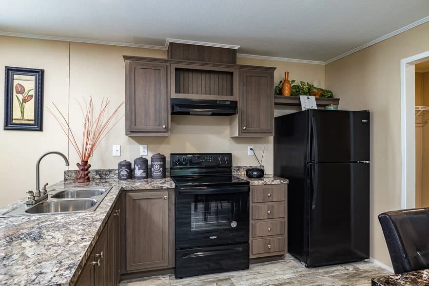 Miccosukee kitchen home features