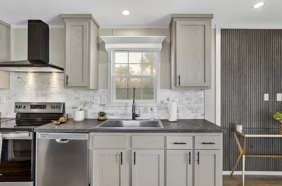Embrace daylight kitchen home features