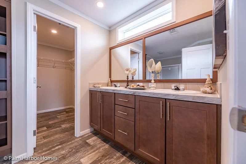 St. martin ii 30523b bathroom home features