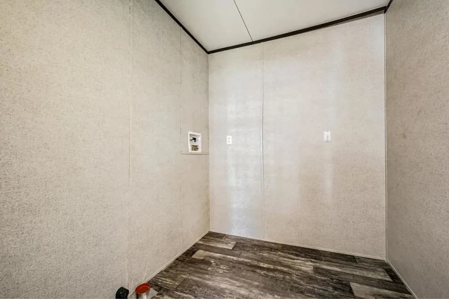 Raiford interior home features