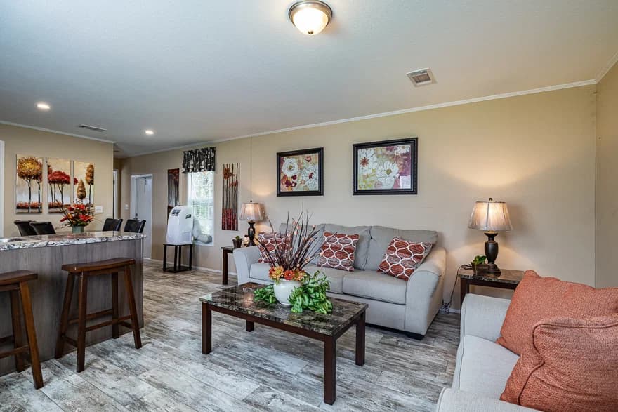Miccosukee interior home features