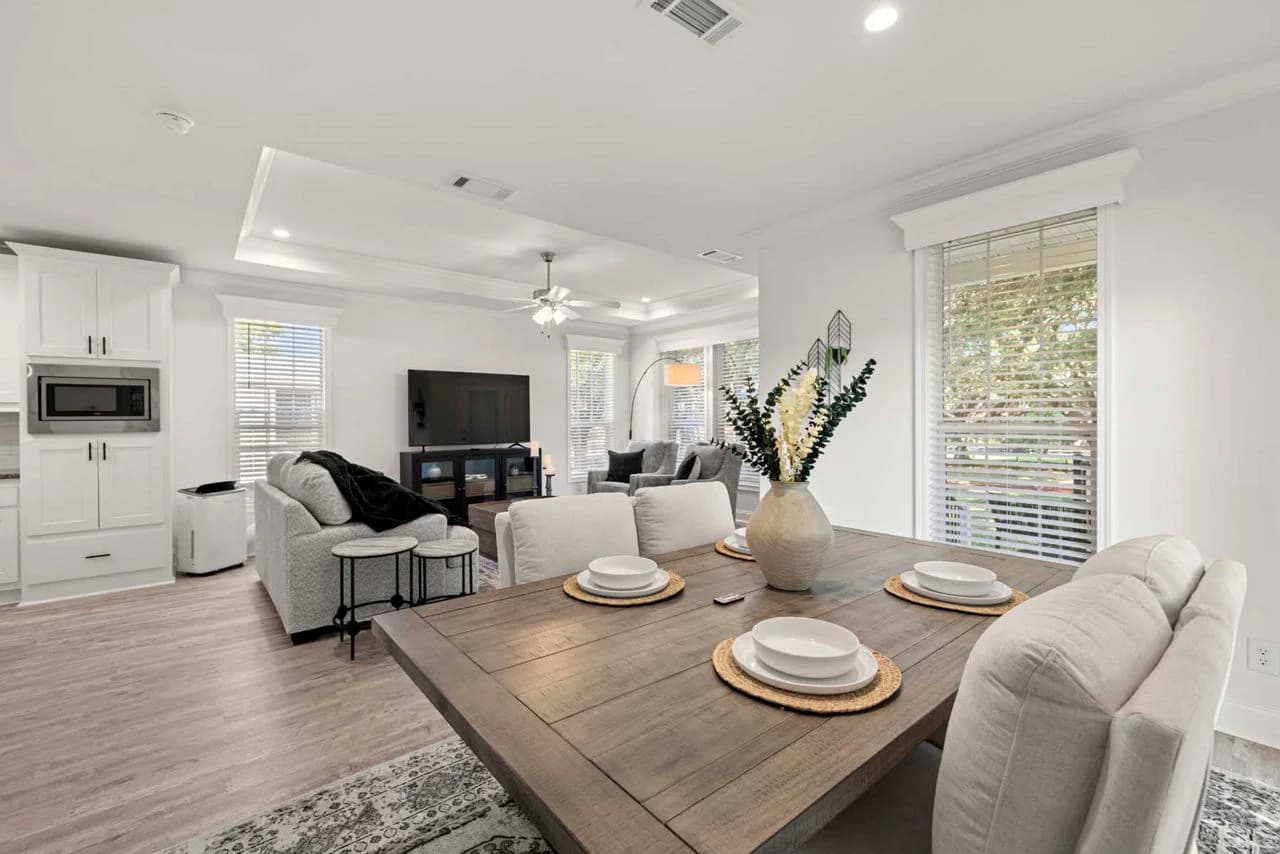 Silver springs 5046 interior home features