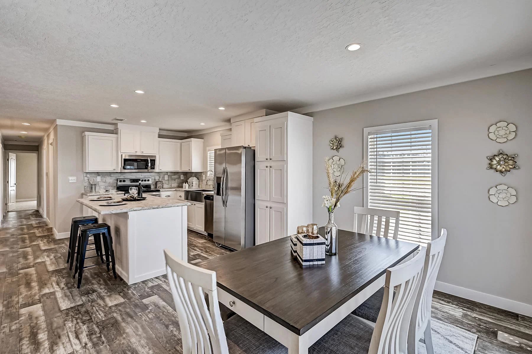 Champion community kitchen home features