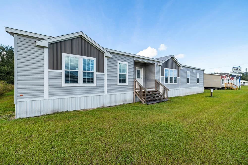 Glenview elevation, exterior, and hero home features