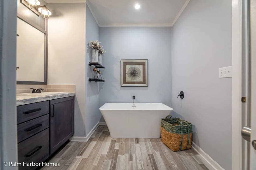 Jenkins 28522a bathroom home features