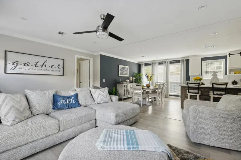 Liberty 2860459 interior home features