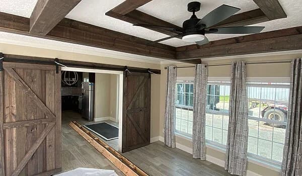 Freedom 3276527 interior home features