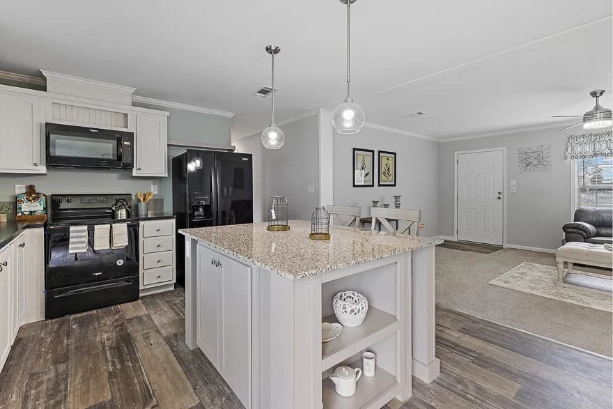 Apopka kitchen home features