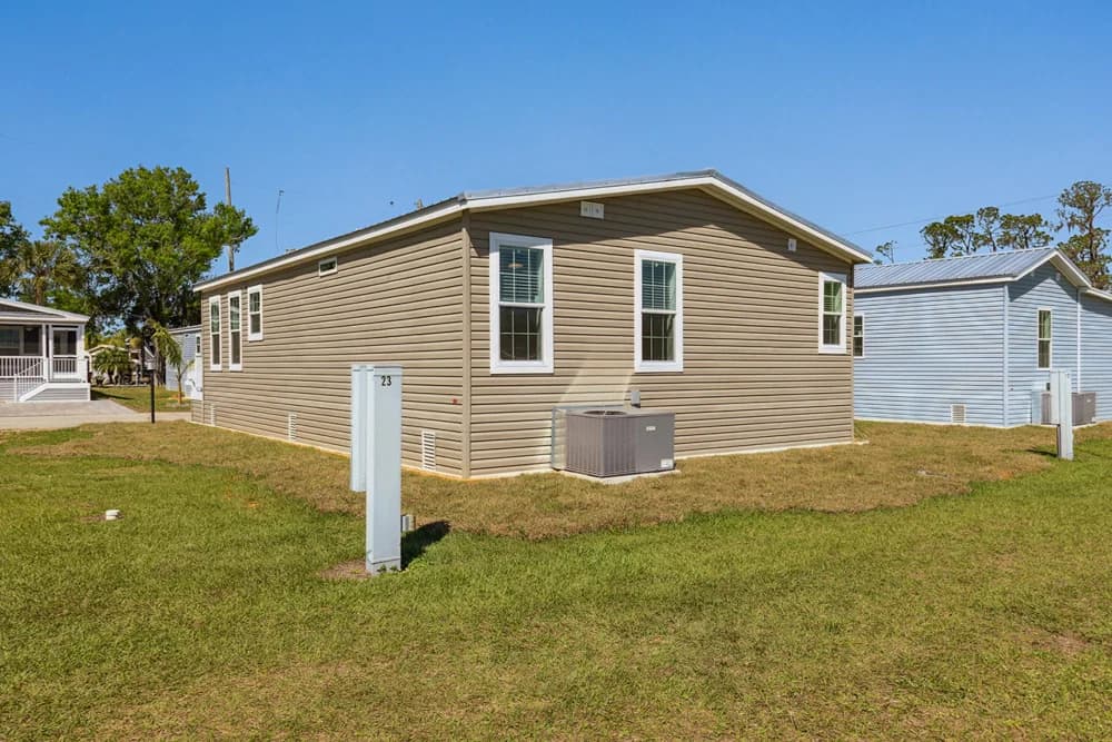 Bigbee exterior and elevation home features