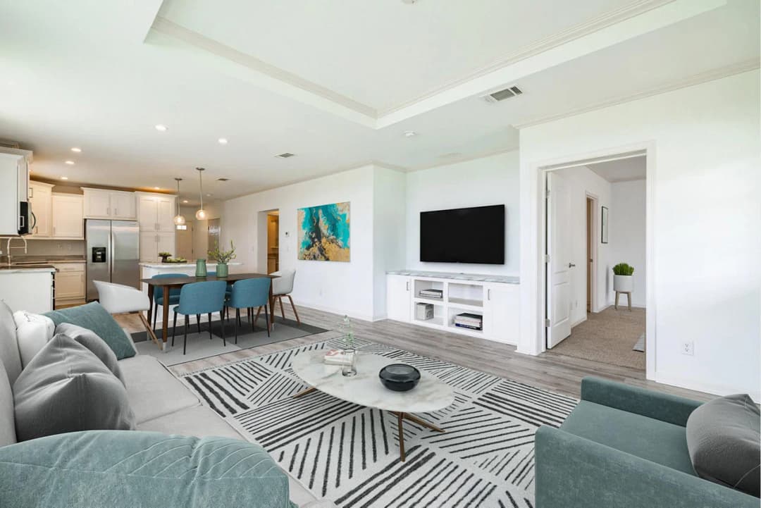 Silver springs 5360 interior home features