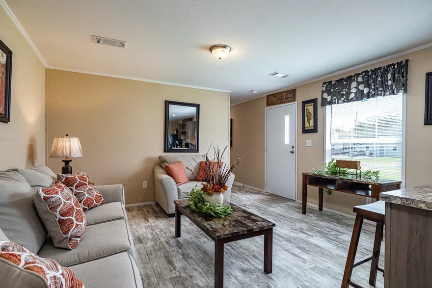 Miccosukee interior home features
