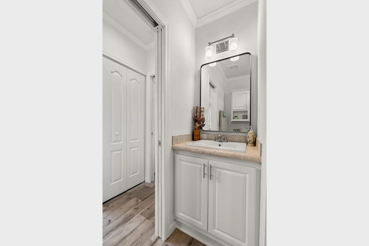 Palm bay 2622c bathroom home features