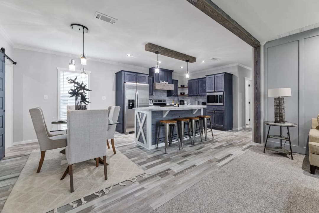 Paxton 28523a kitchen home features