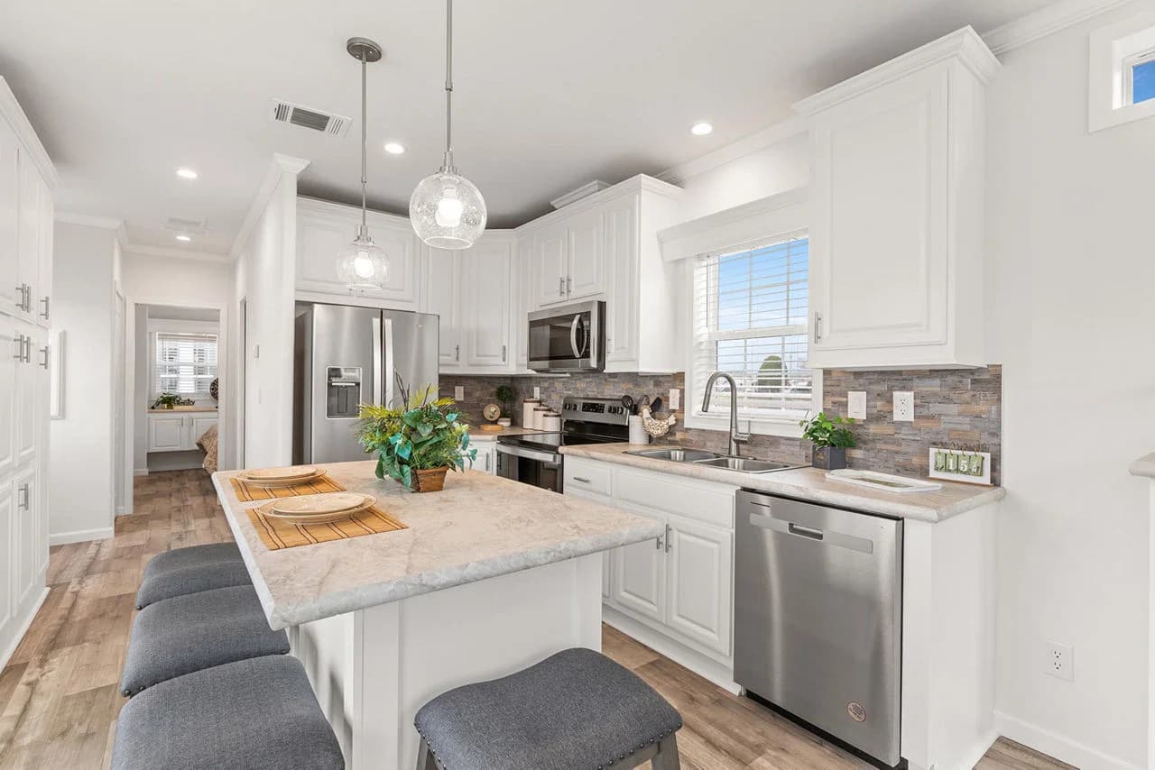 Palm bay 2622c kitchen home features