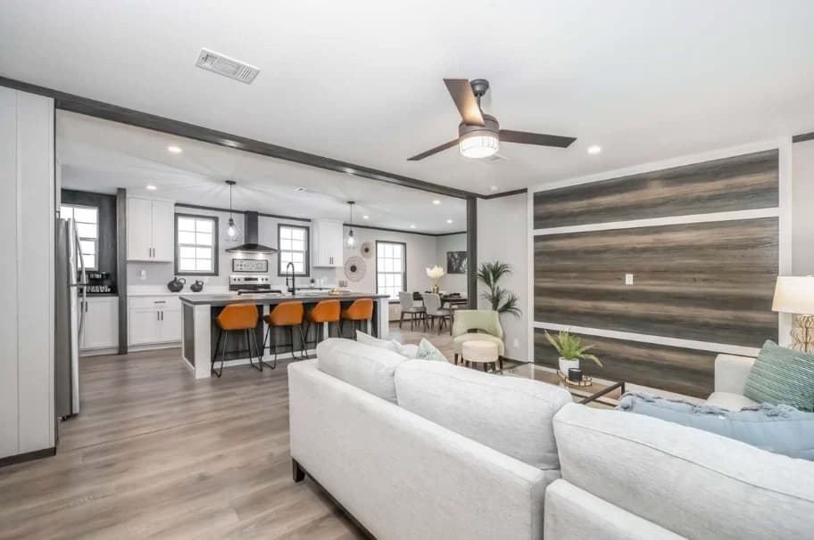 Embrace sunlight 261 interior home features