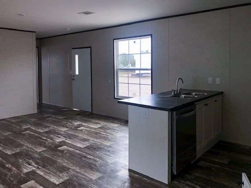 Gallman kitchen home features