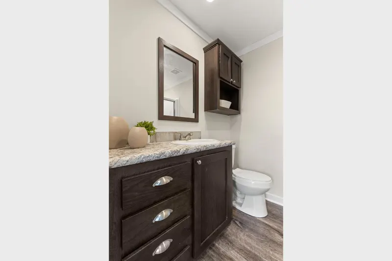 Legend 1437415 bathroom home features