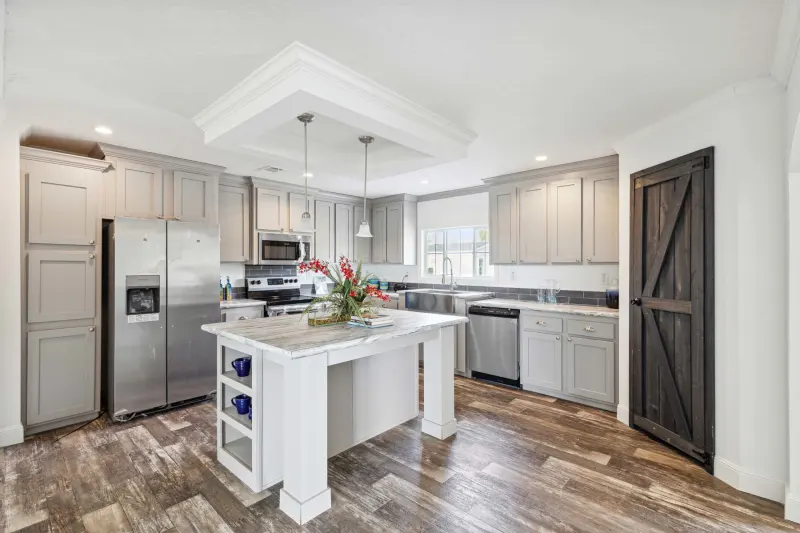 Freedom 3276517 kitchen home features