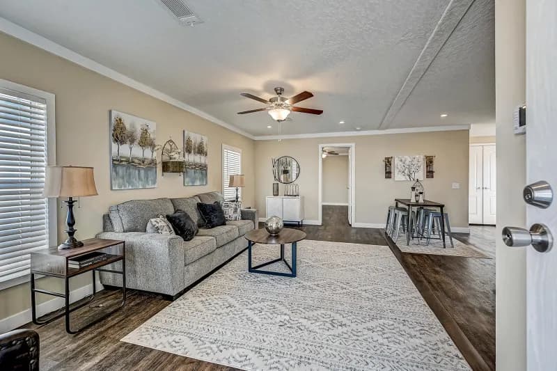 Champion community 2444437 interior home features