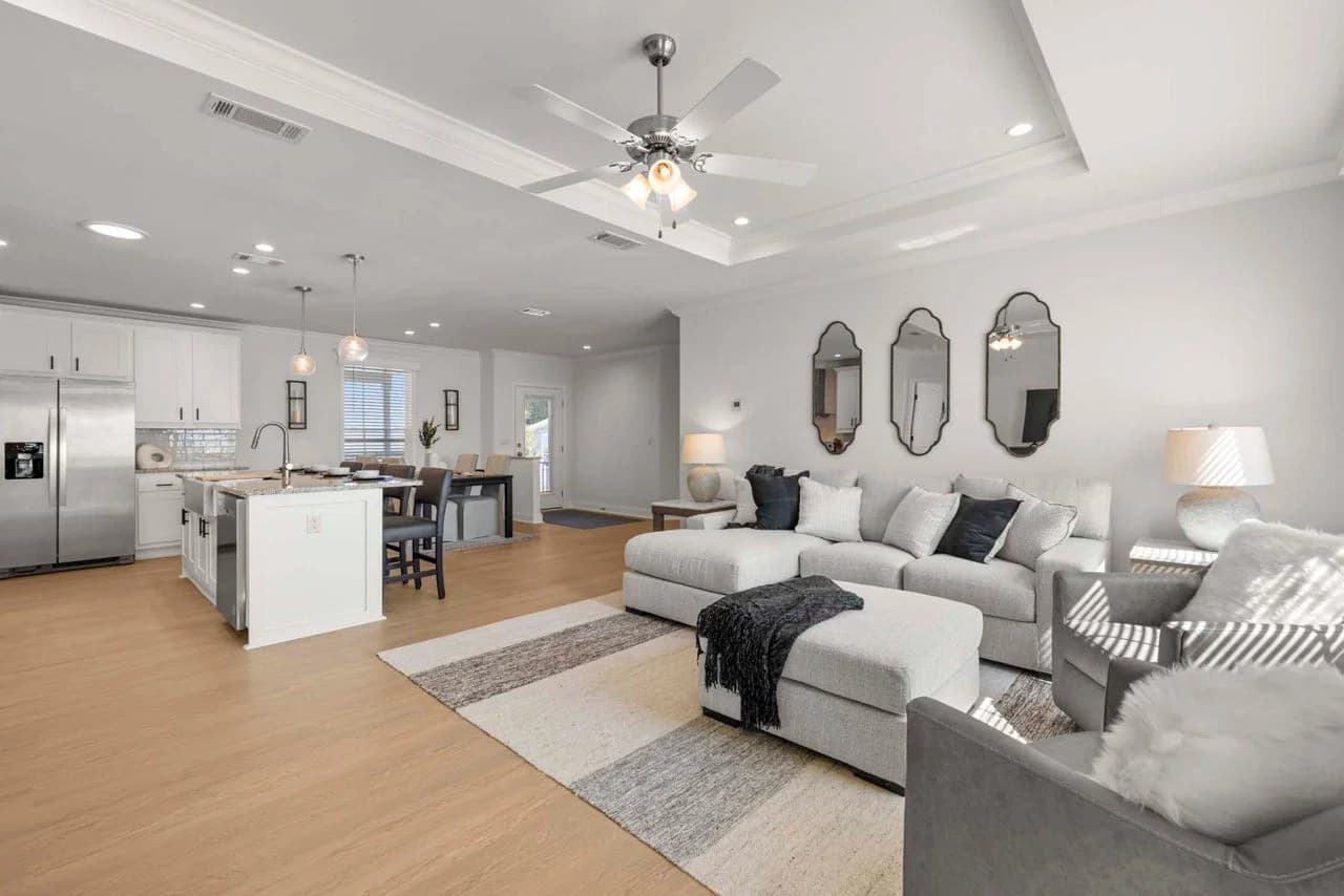 Silver springs 5355 interior home features