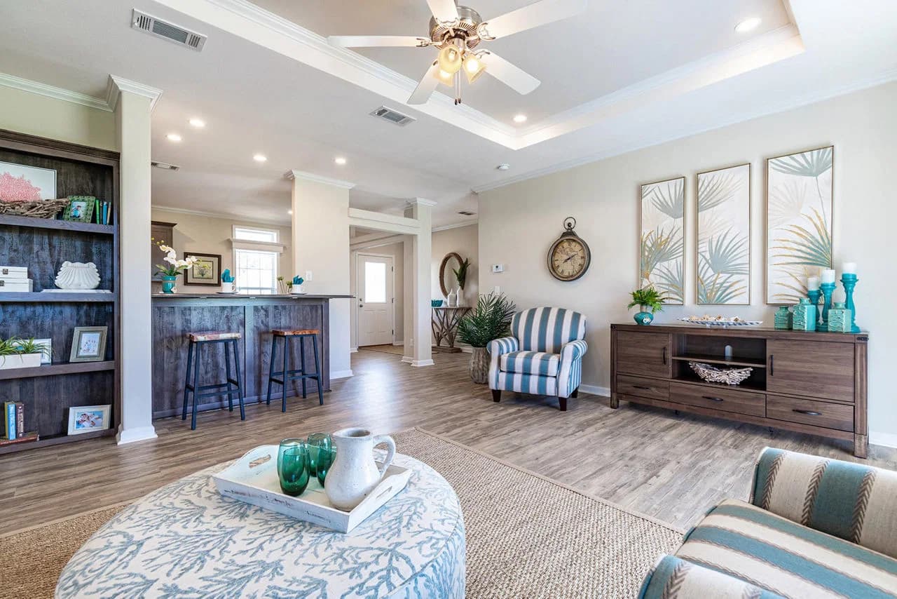 Silver springs 5351 interior home features