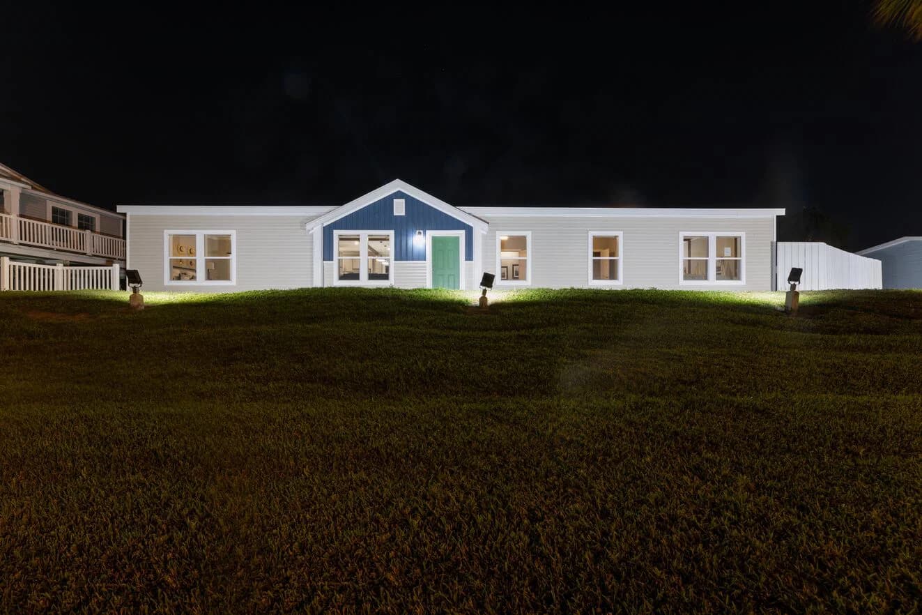 Buncic 28684b elevation and exterior home features