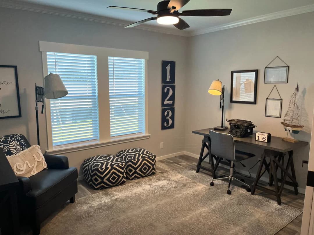Chase ii 40442a bedroom home features