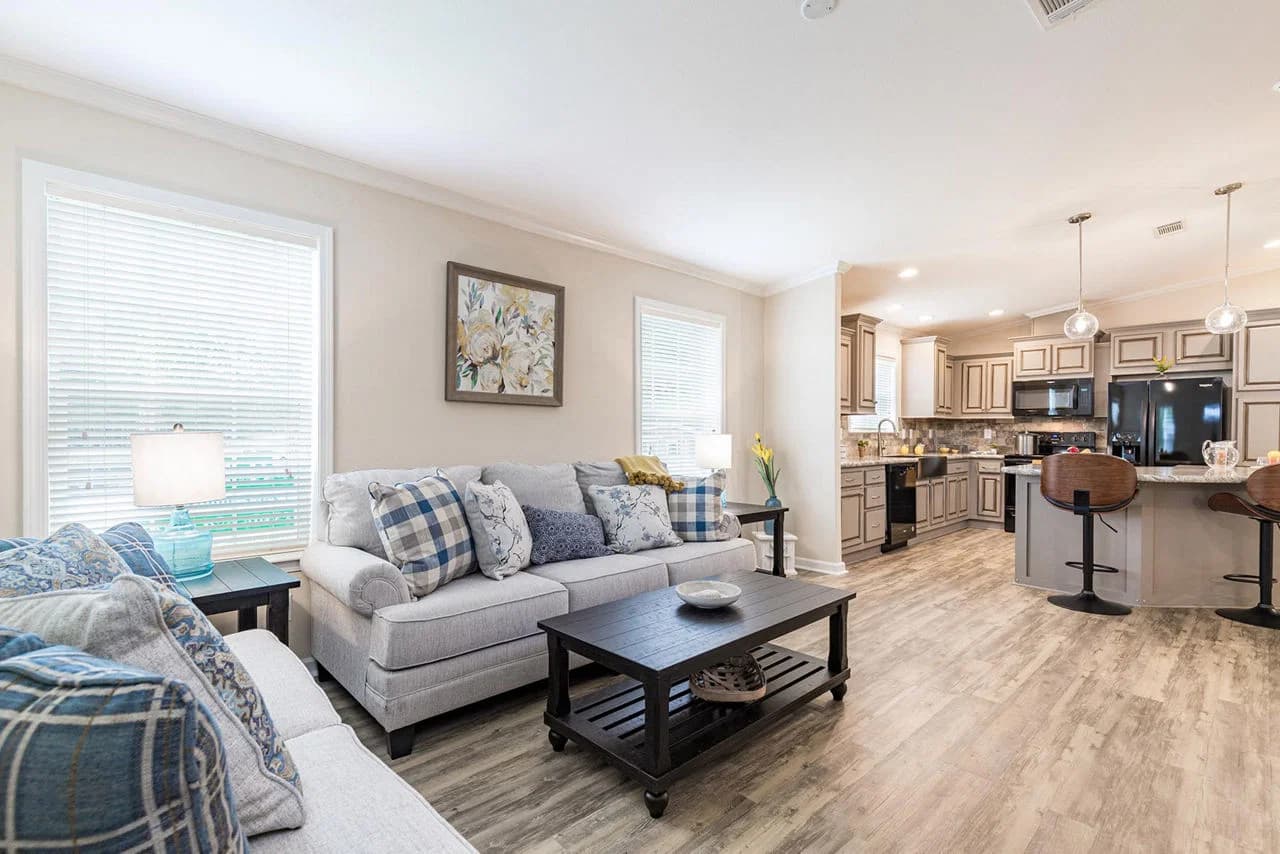 Silver springs 5006 interior home features