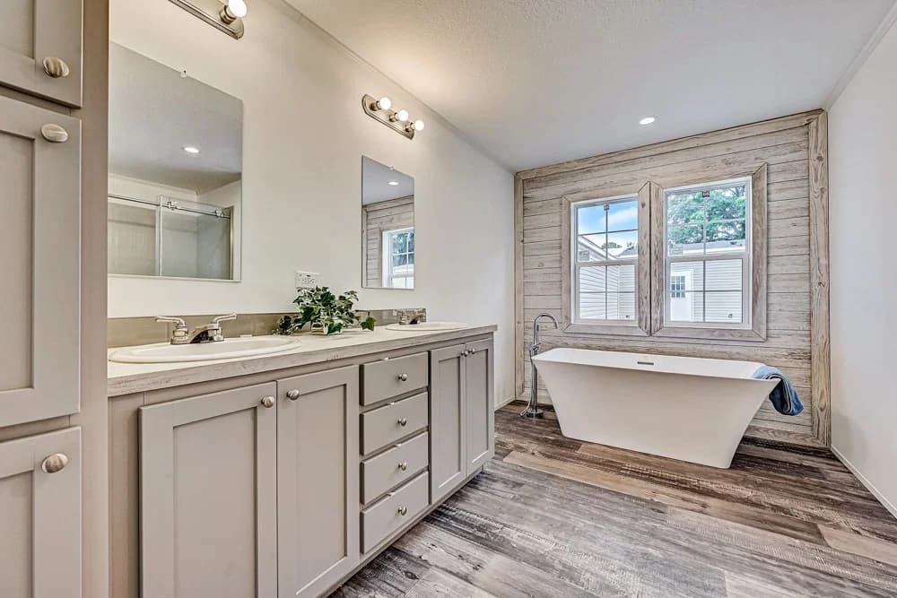 Morvin bathroom home features