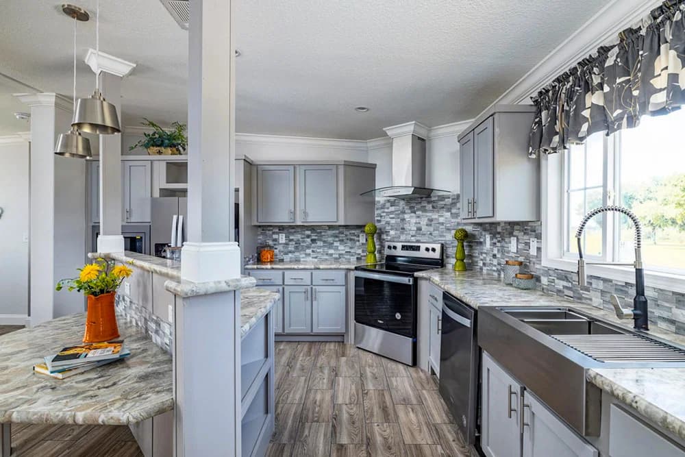 Douglas kitchen home features
