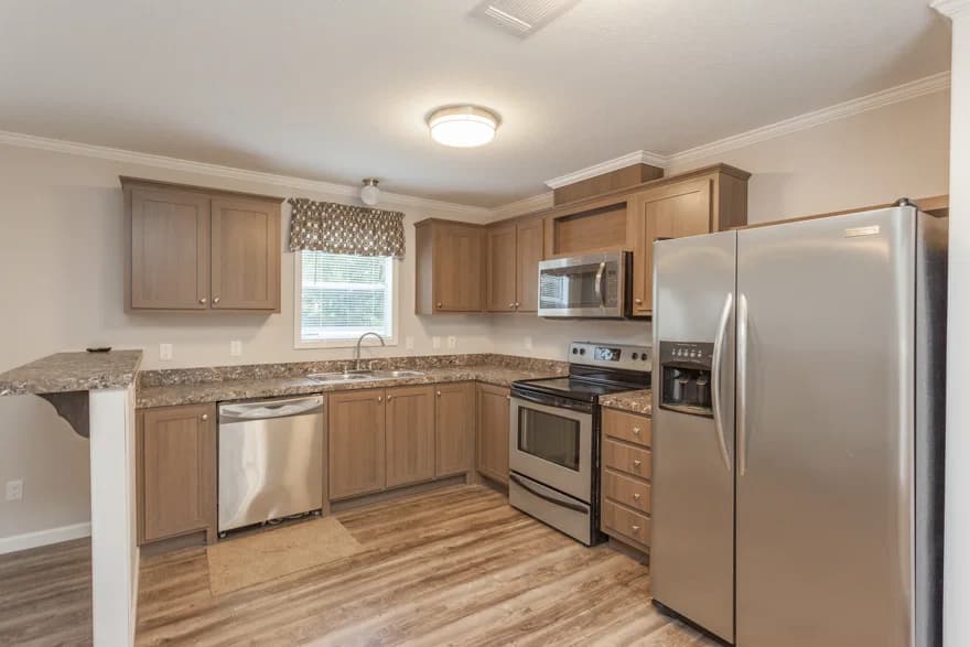 Bayport kitchen and hero home features