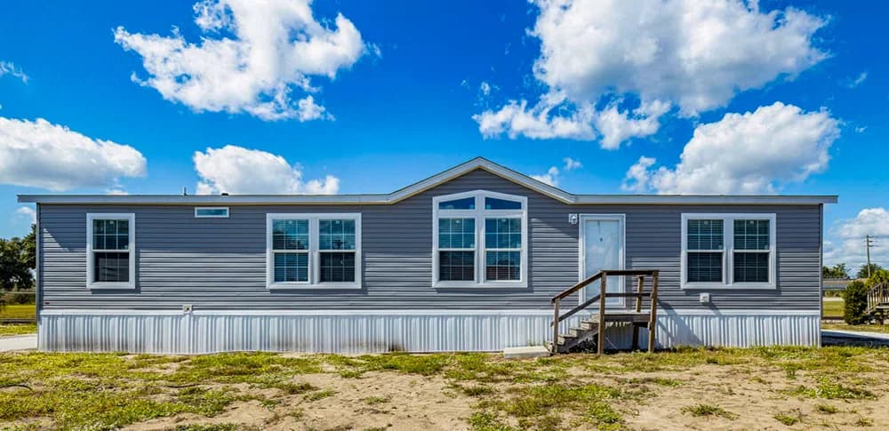 Douglas elevation and exterior home features