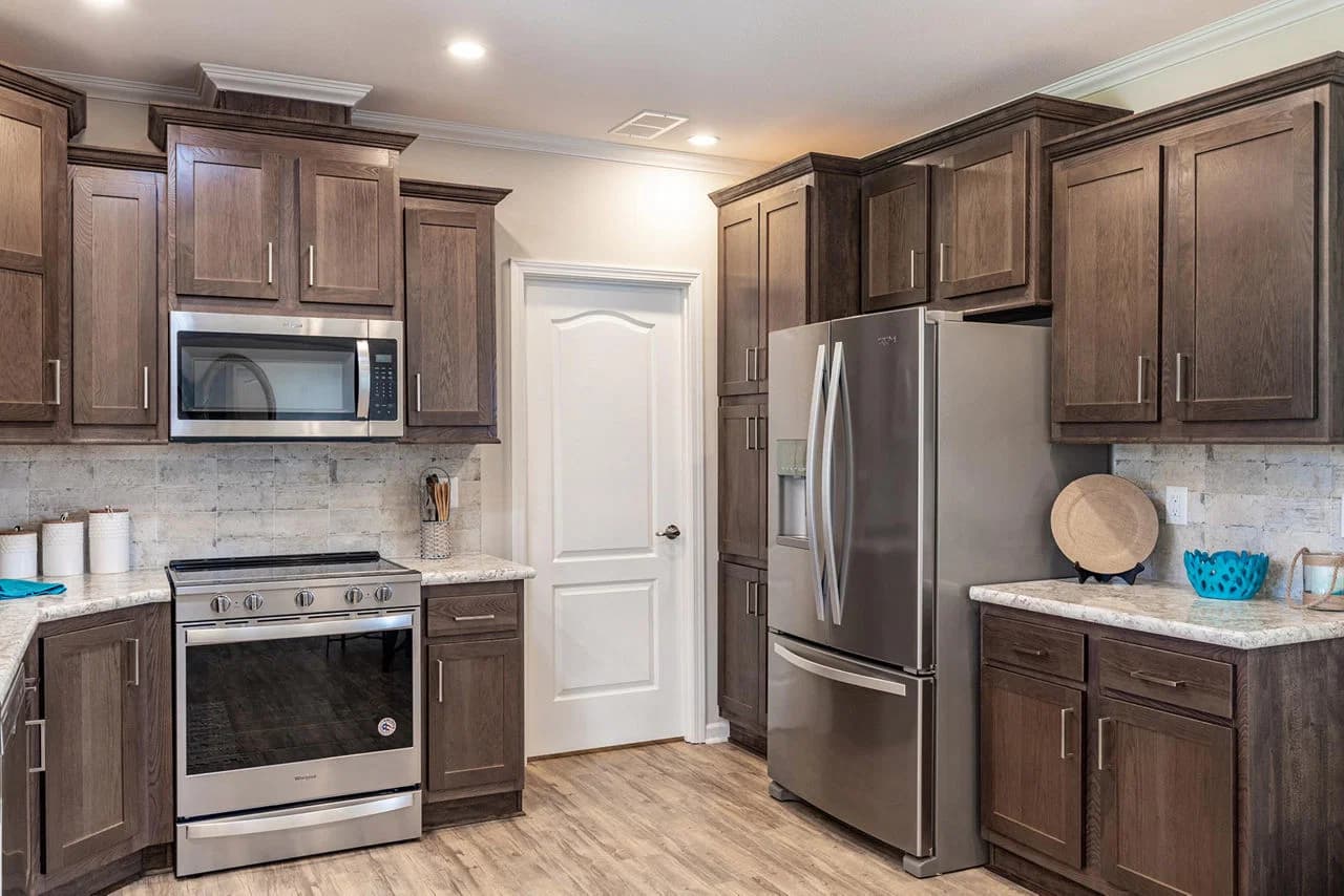 Silver springs 5351 kitchen home features