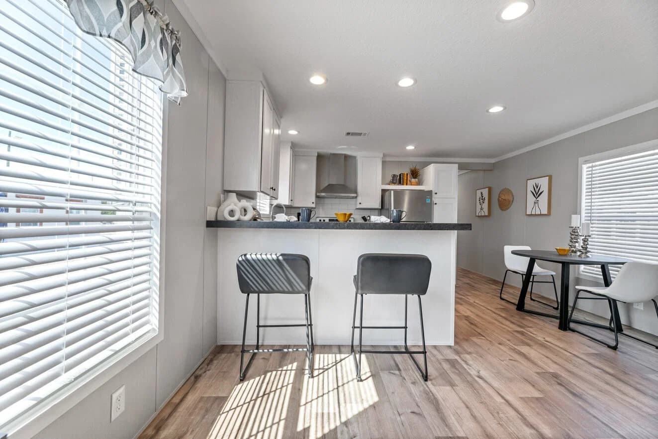 The clarke 16762c kitchen home features
