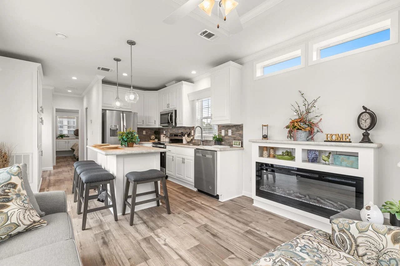 Palm bay 2622c interior home features
