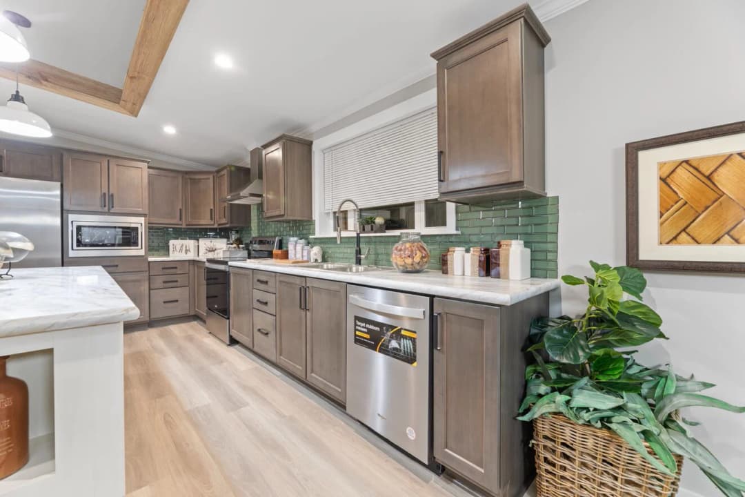 Pelican bay ii 30764b kitchen home features
