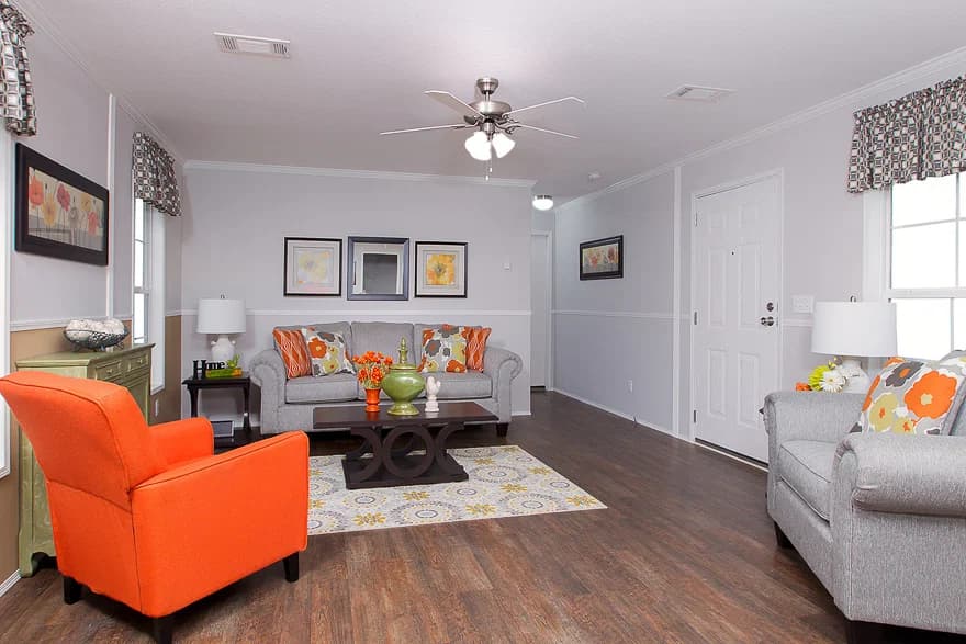 Miccosukee interior home features