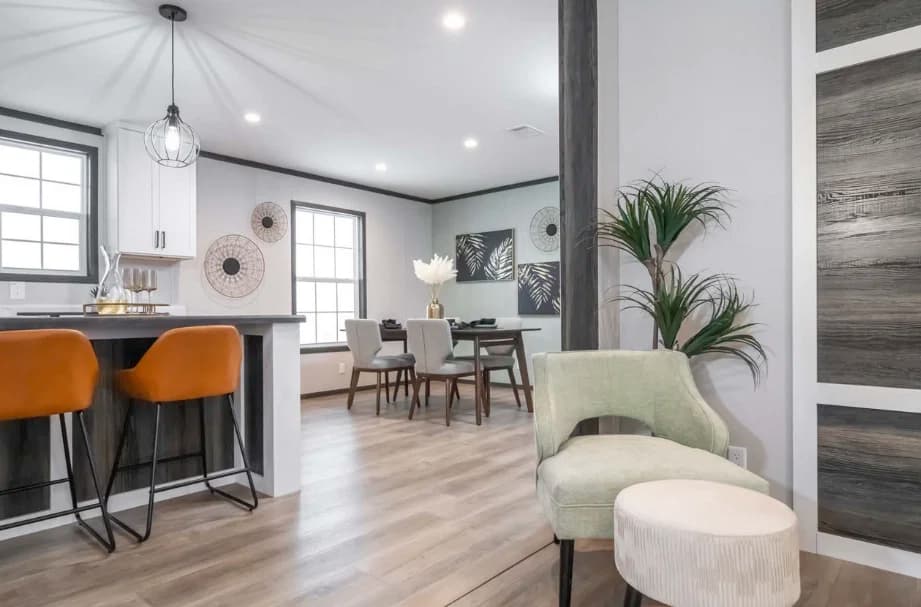 Embrace sunlight 261 interior home features