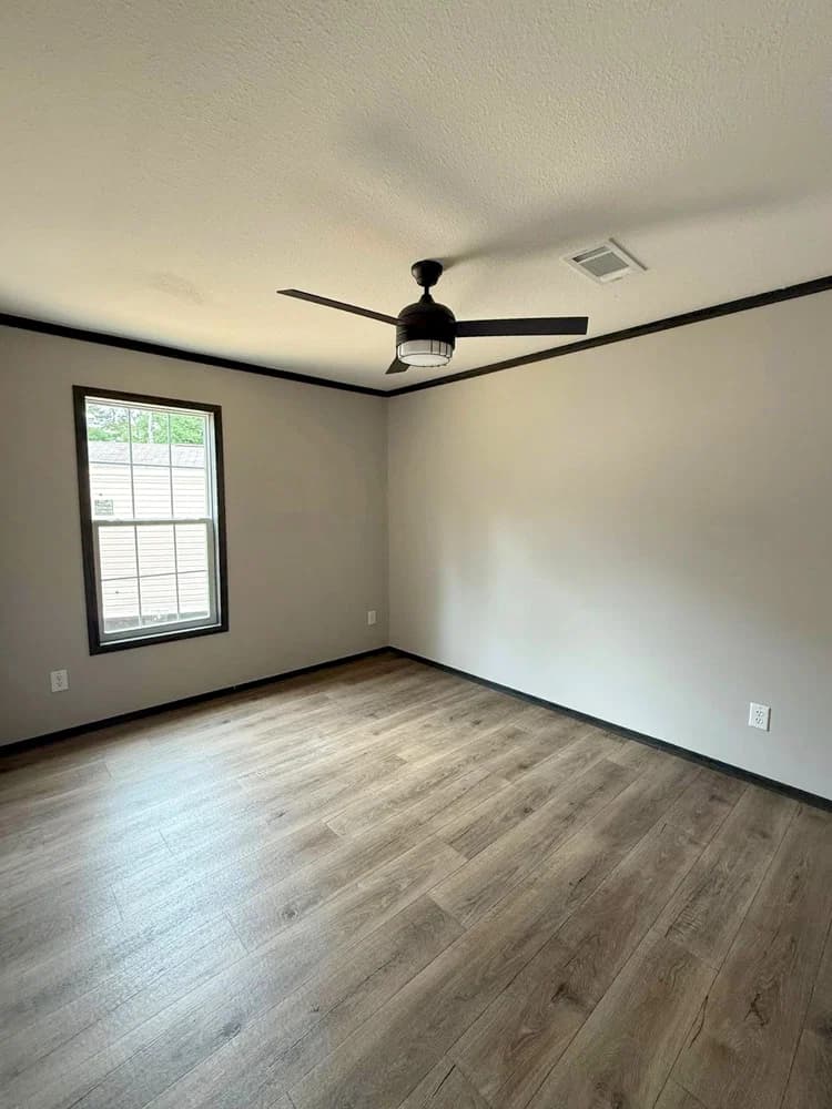 Dalby bedroom home features