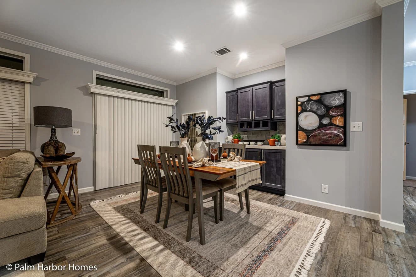 Malibu 30603b interior home features