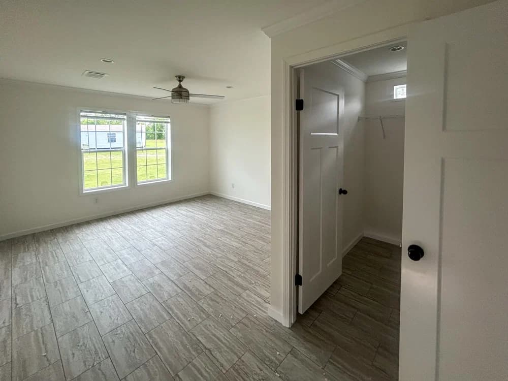 Mccordsville interior home features