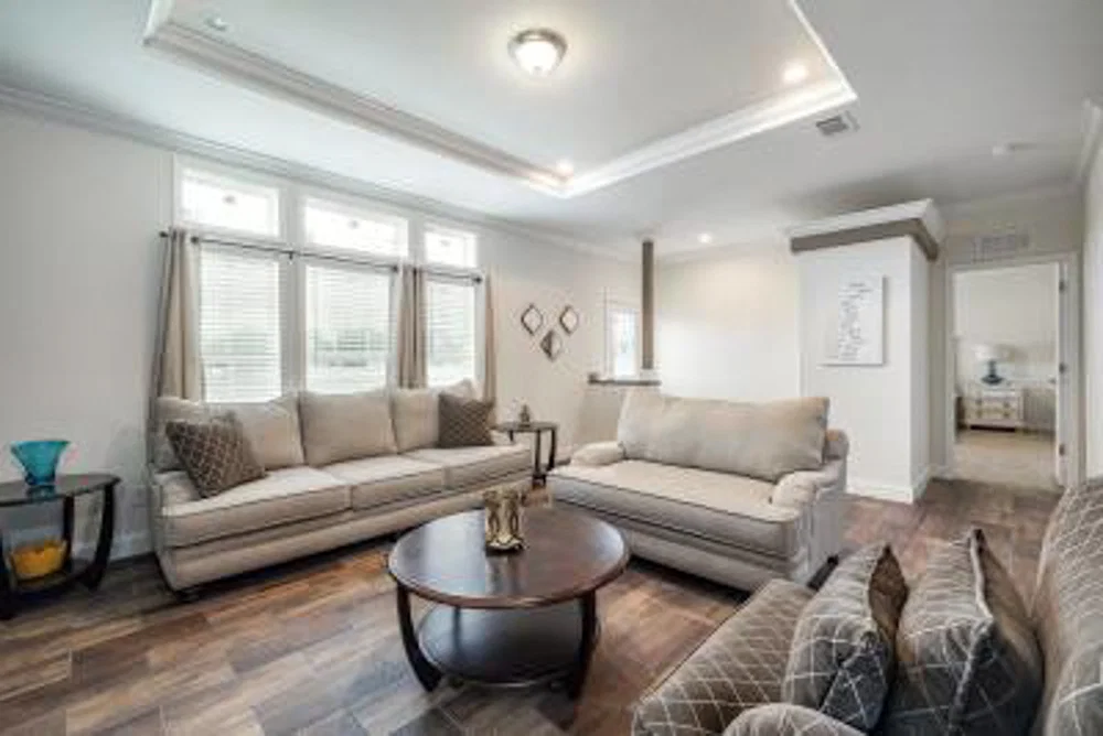 Ridgely interior home features